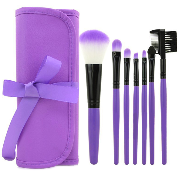 7 Piece Classic Makeup Brush Set