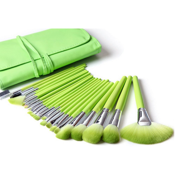 Mean Green 24 Piece Makeup Brush Set