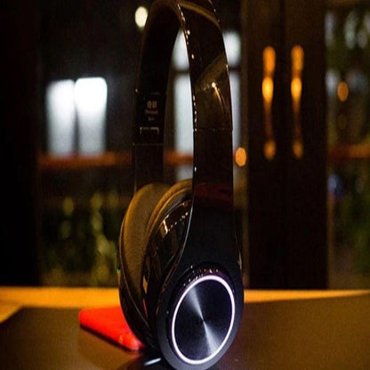 Bluetooth headphones with LED light